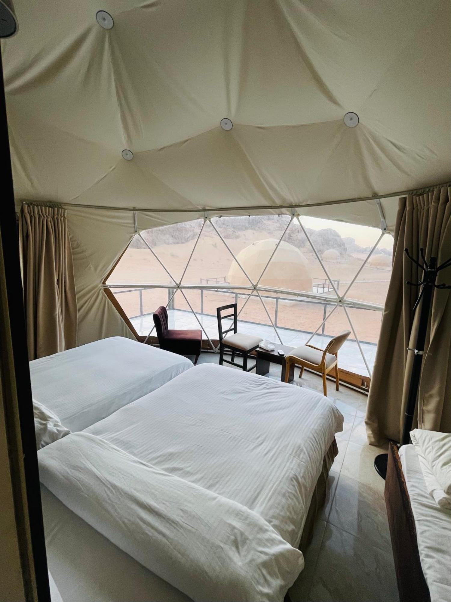 Island Luxury Camp & Bubbles Glamping Wadi Rum