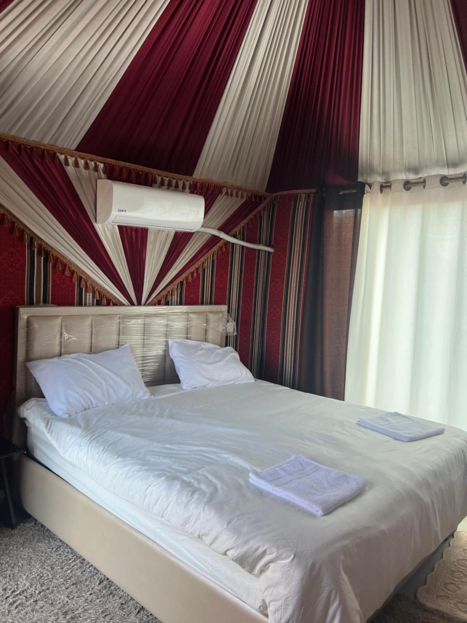 Island Luxury Camp & Bubbles 5*