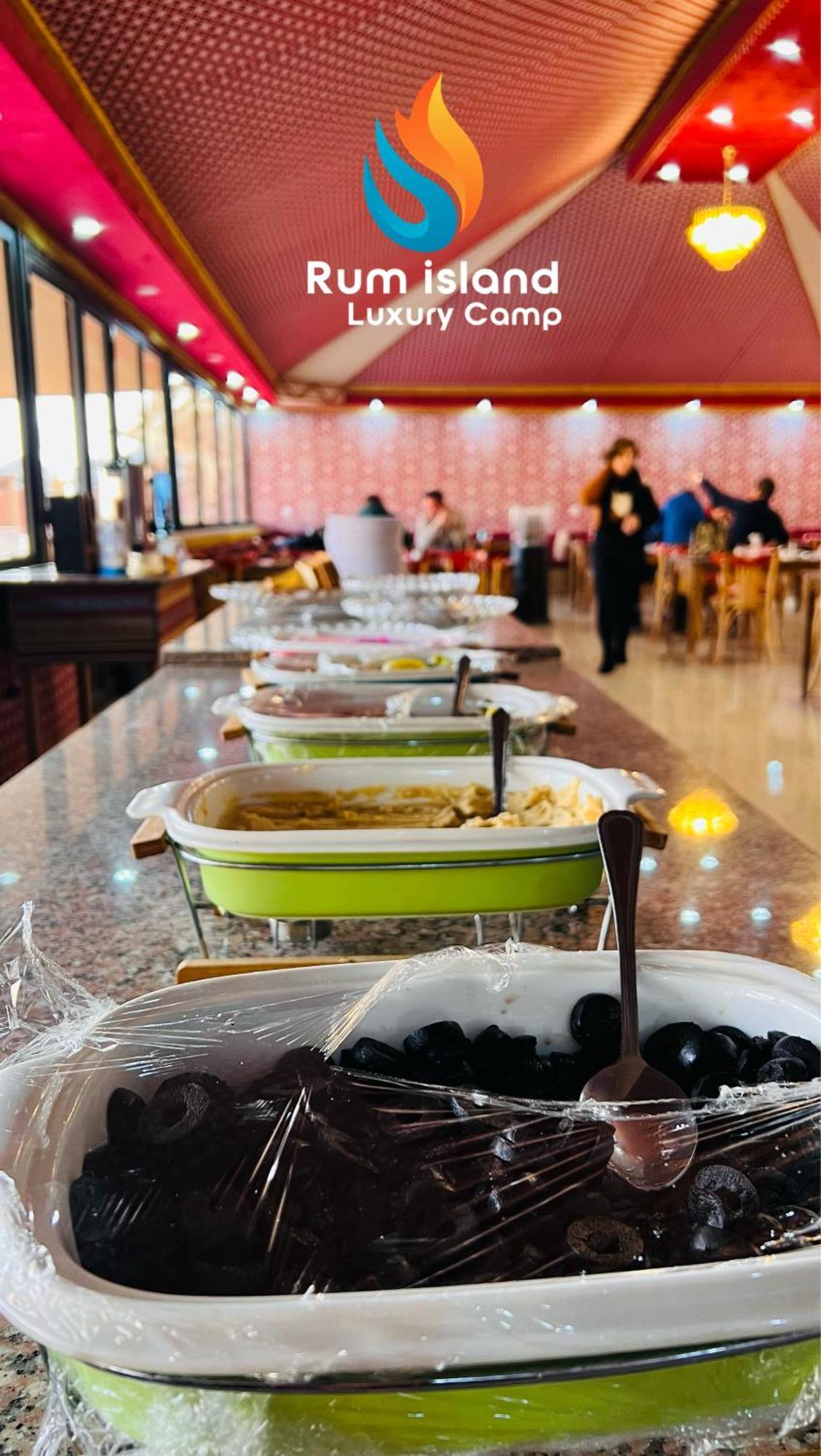 Glamping Island Luxury Camp & Bubbles 5*