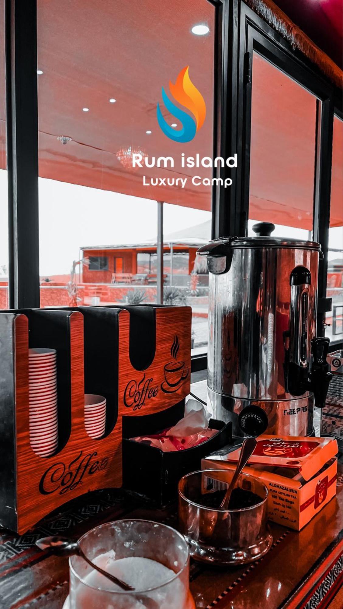 Island Luxury Camp & Bubbles