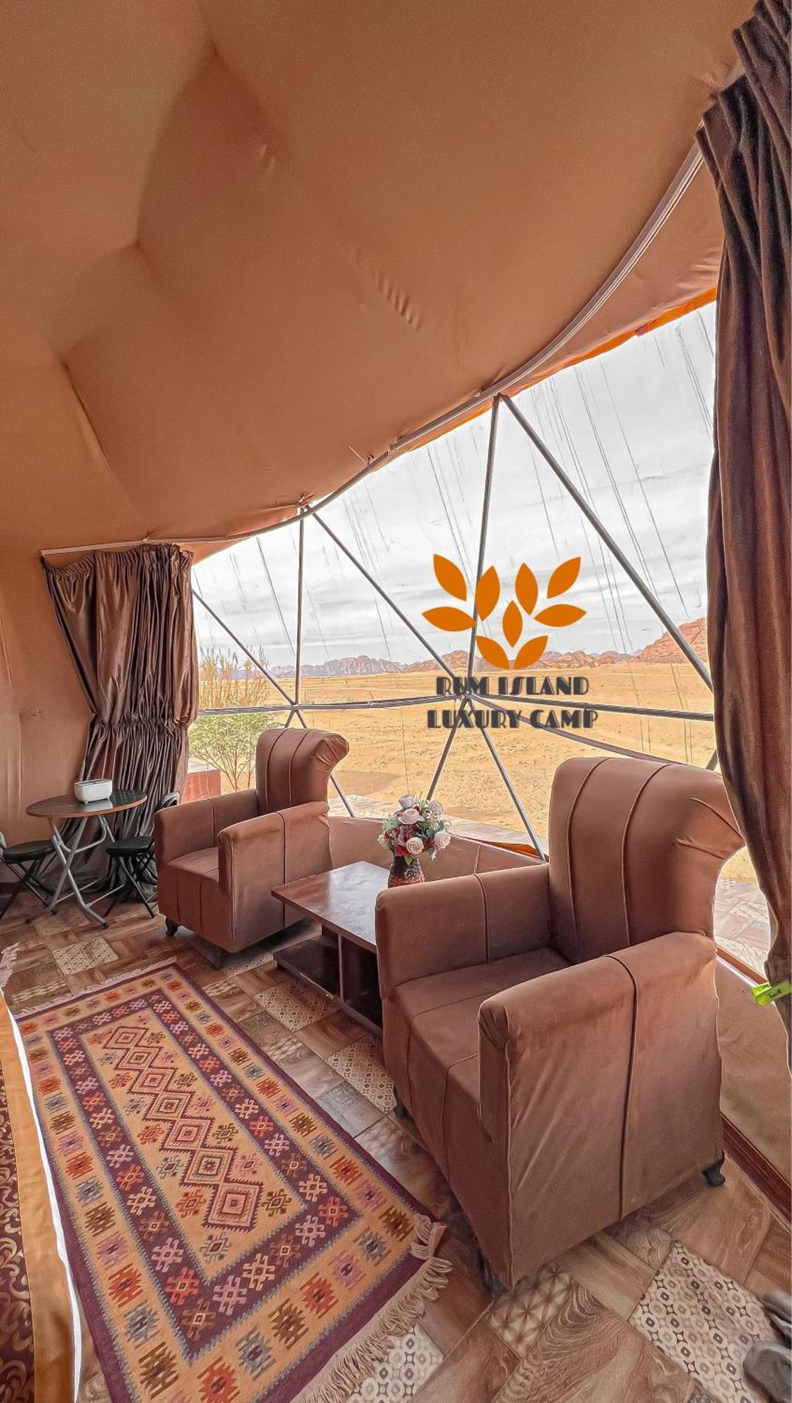 Glamping Island Luxury Camp & Bubbles 5*