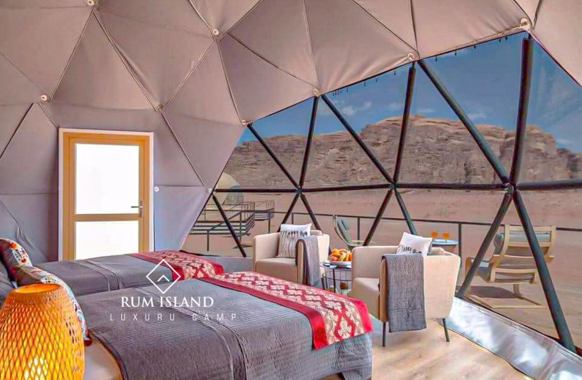 Island Luxury Camp & Bubbles Glamping 5*